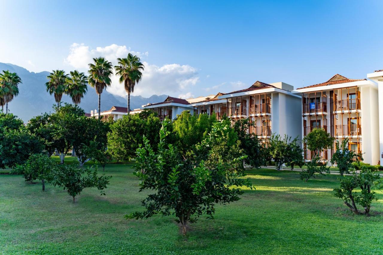 Hotel Aqi Hydros Club à Kemer Extérieur photo The campus of the University of Patras