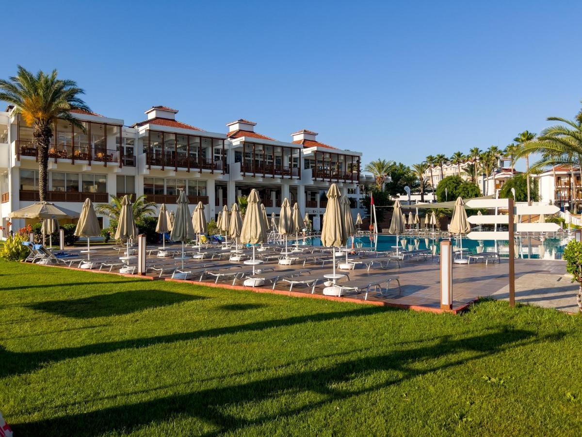 Hotel Aqi Hydros Club à Kemer Extérieur photo A resort in Belek