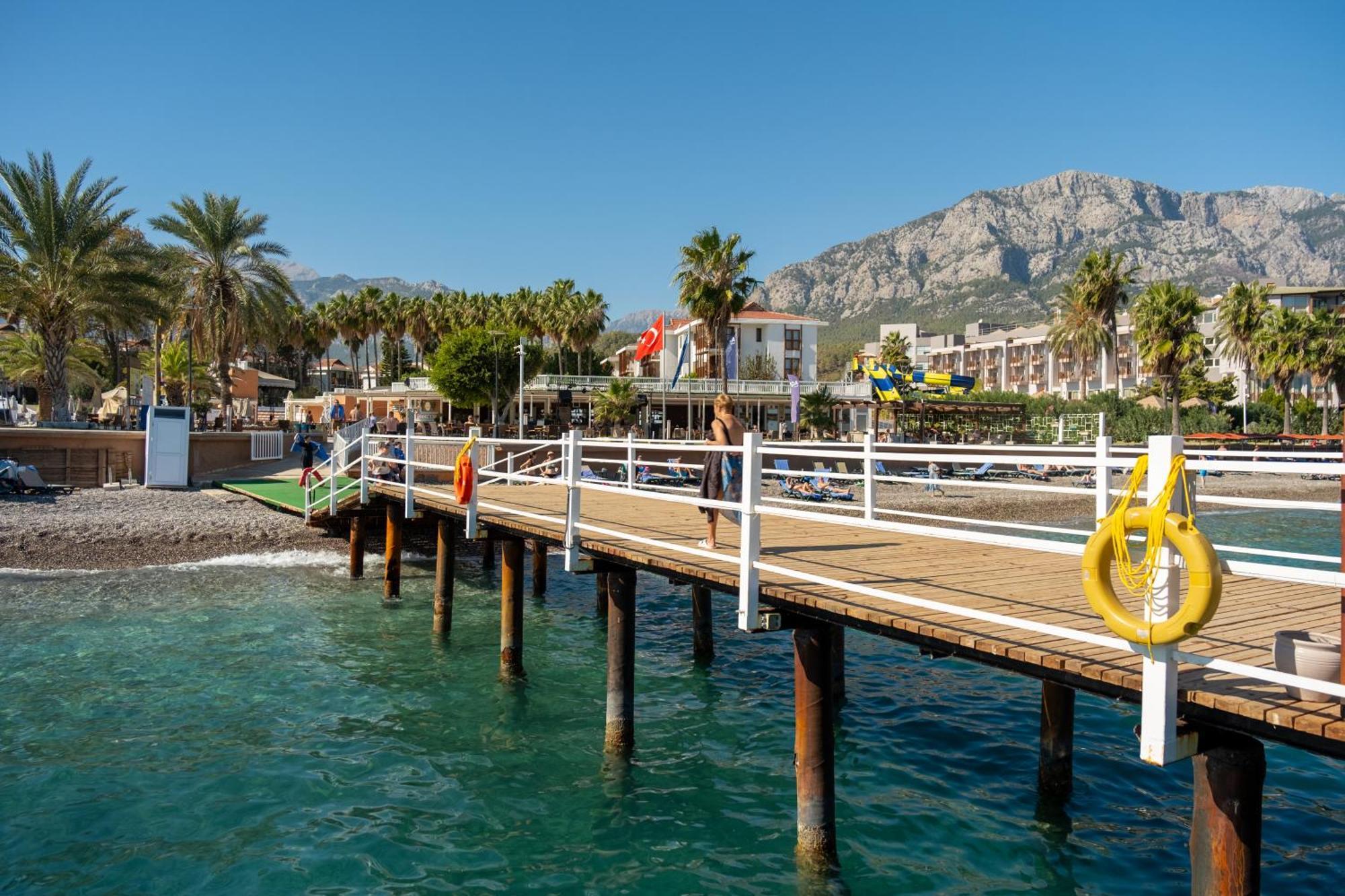 Hotel Aqi Hydros Club à Kemer Extérieur photo The port of Portals Nous