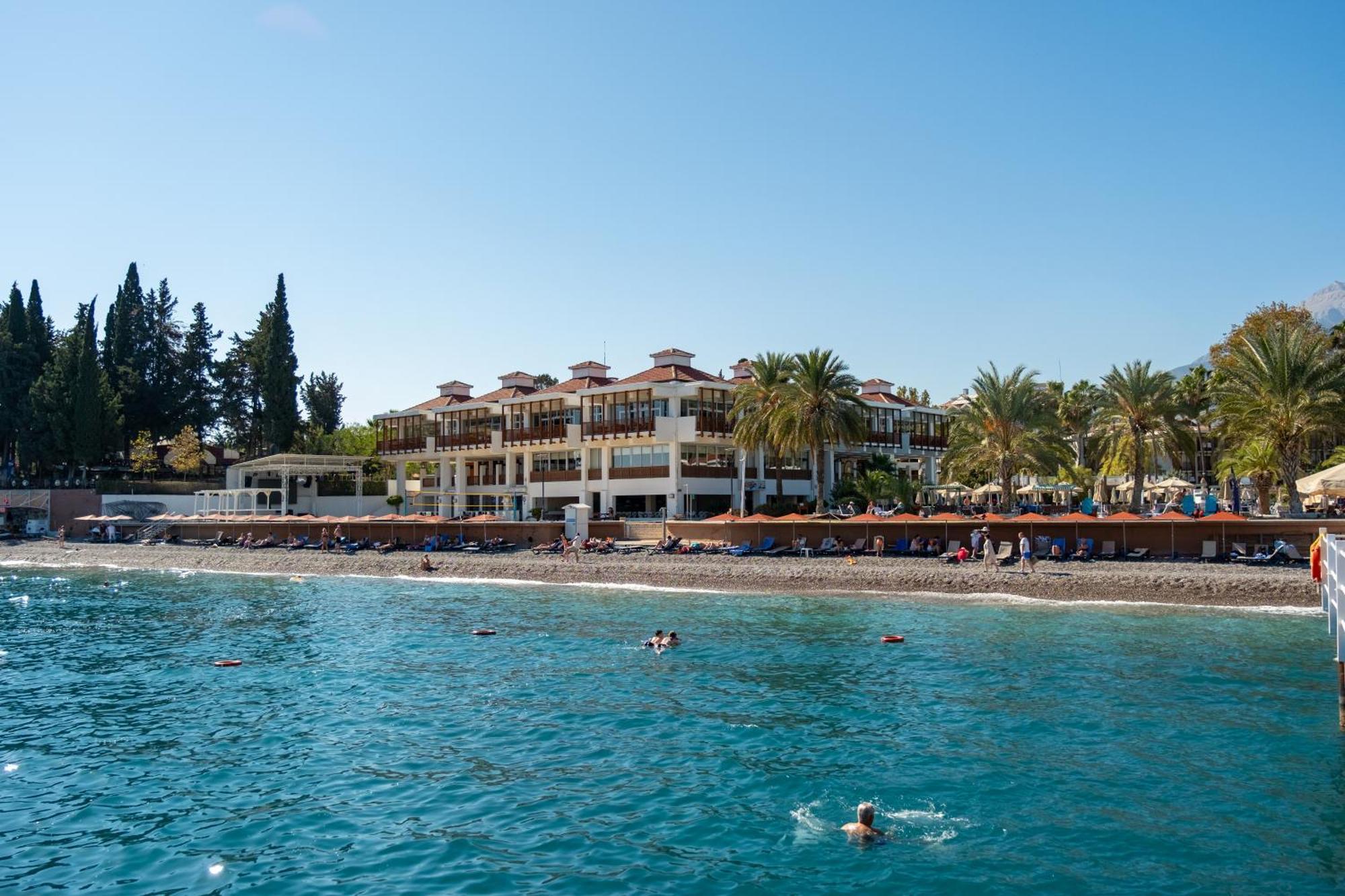 Hotel Aqi Hydros Club à Kemer Extérieur photo The beach at the Grand Hotel